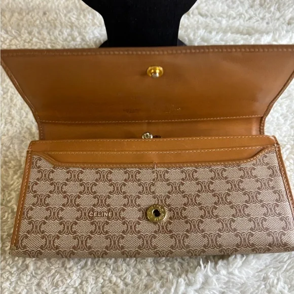 Celine Macadam Monogram Flap Kisslock Long Wallet Purse in EUC - Picture 5 of 15